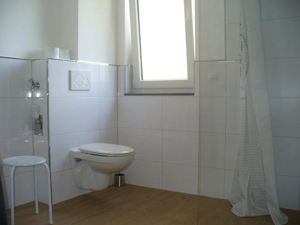 Daire Ferienwohnung Rheinaue Cologne