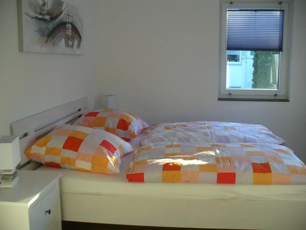 Ferienwohnung Rheinaue Cologne 0*,